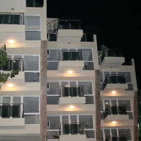 아파트호텔 Vechna R 써니비치