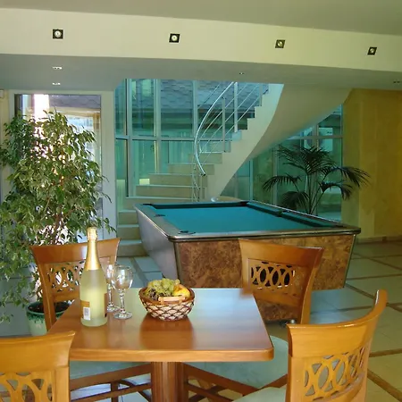 Vechna R 아파트호텔