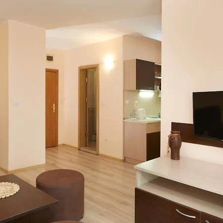 아파트호텔 Vechna R 써니비치