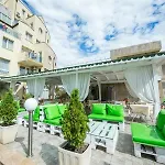Apart Otel Vechna R
